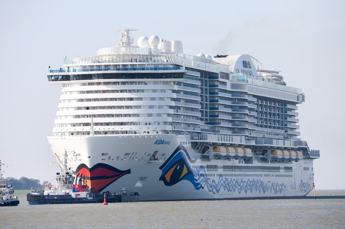 Aida Aidanova Rostock Teneriffa.jpg