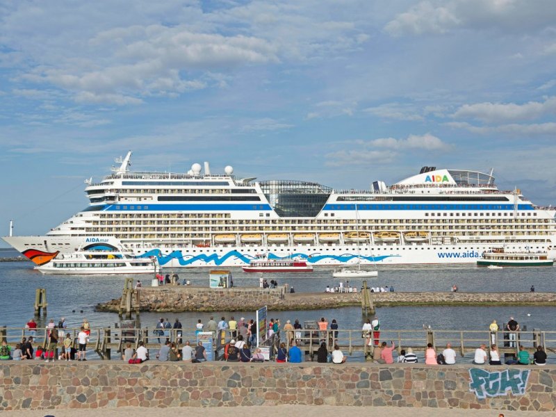 Aida Corona.jpg