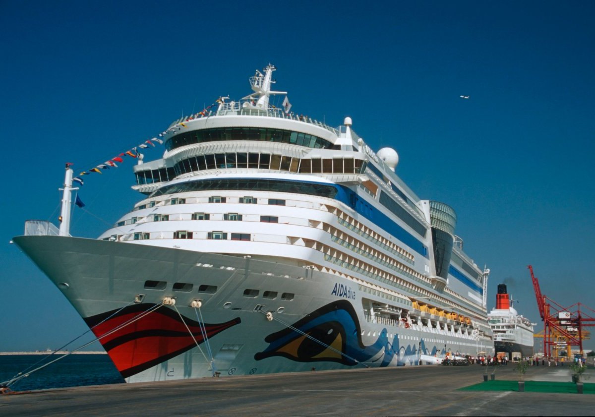 Aida Diva Warnemünde Kreuzfahrt Karibik Pandemie Hafen