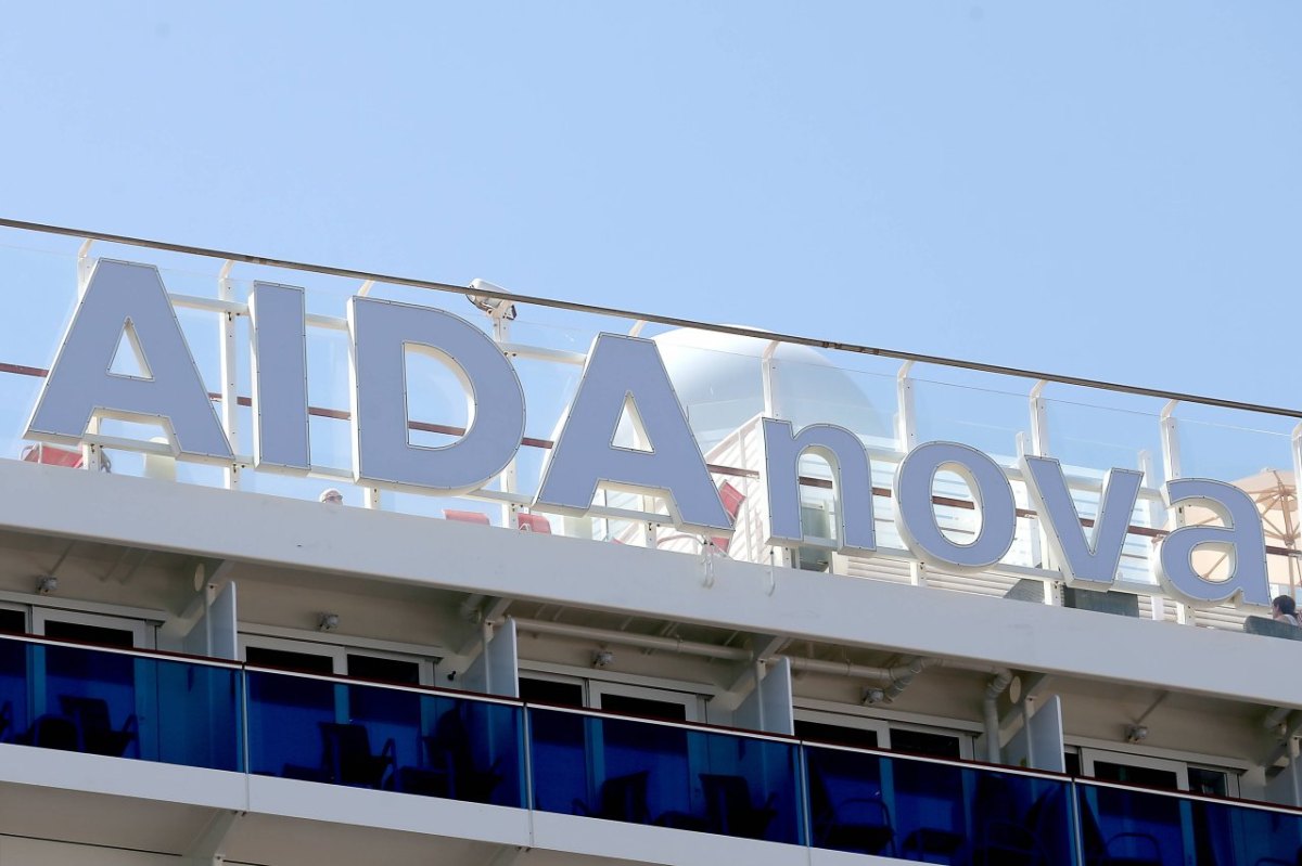 Aida Kreuzfahrt Nova Kanaren Flughafen Tui Fly Corona Lissabon Reise