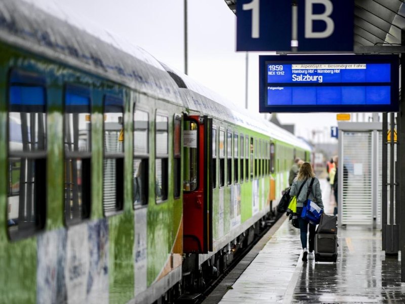 Alpen-Sylt-Nachtexpress.jpg