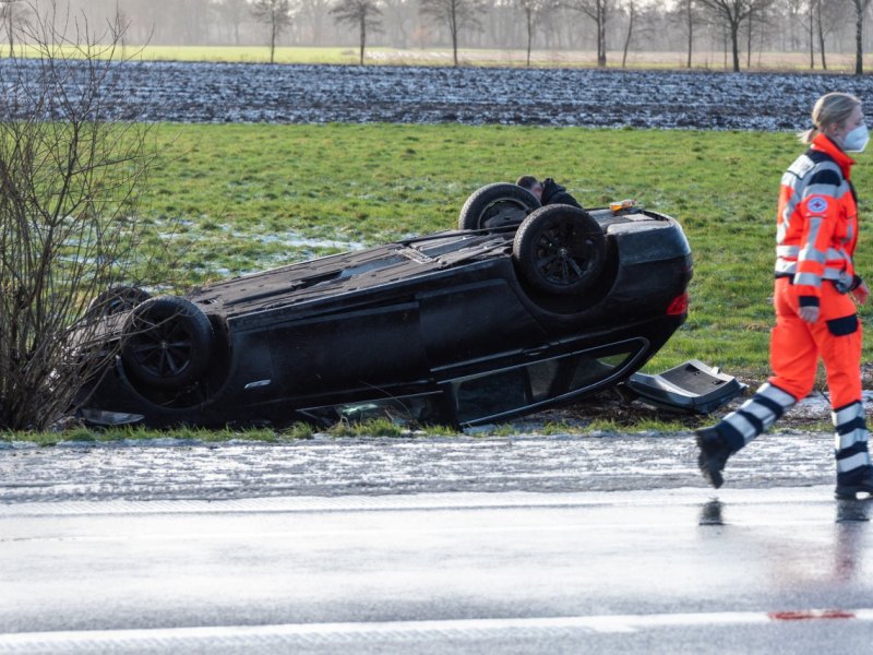 Auto A1 Hamburg Unfall.jpg