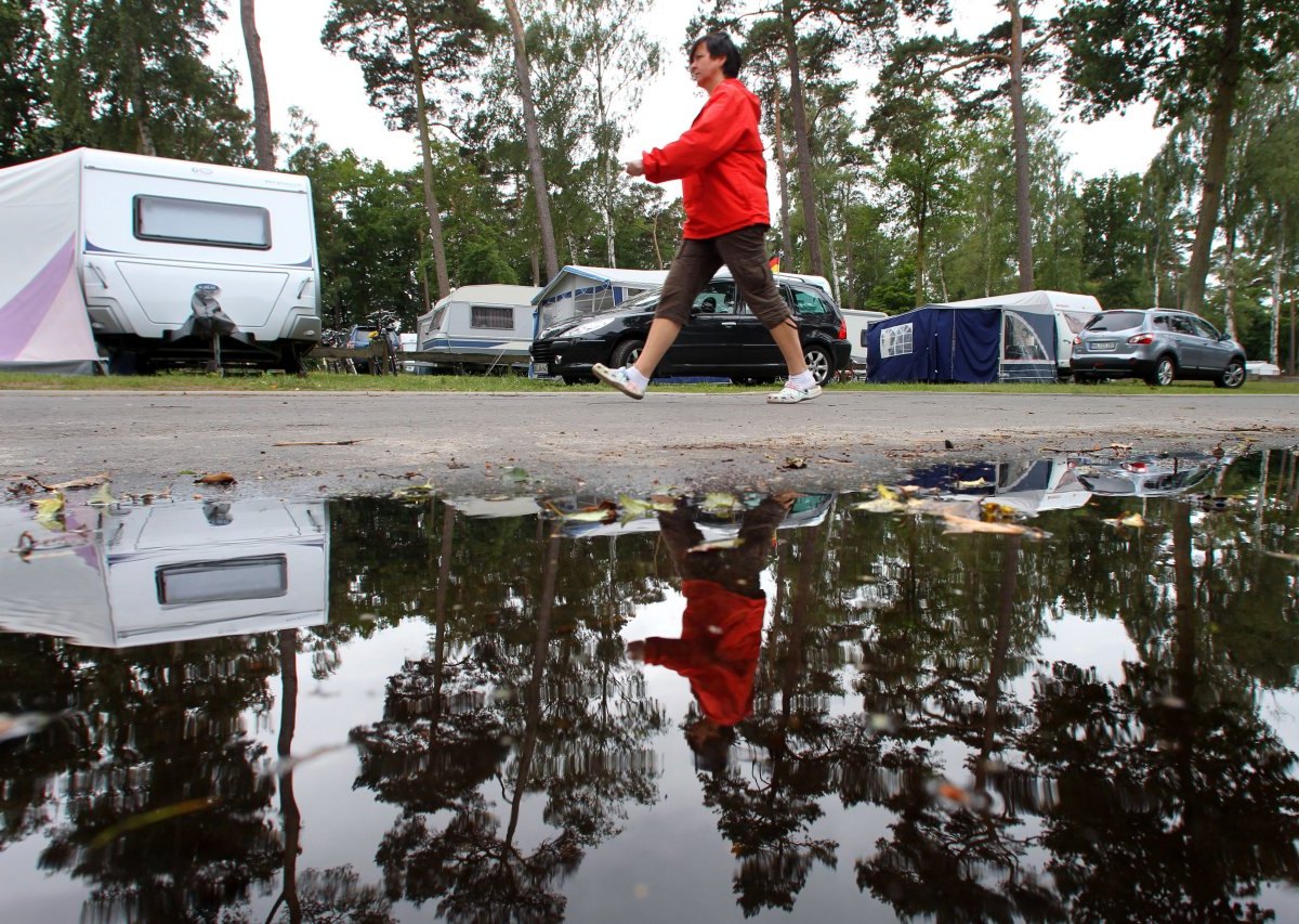 Camping Ostsee Wetter Wettervorhersage Regen Campingplatz Zelt Wohnmobil Unternehmungen August Küste