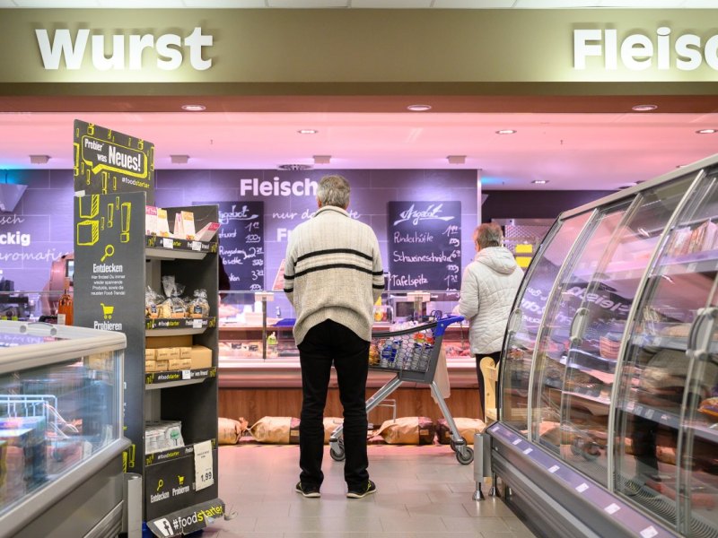 Edeka Hamburg Frischetheke.jpg