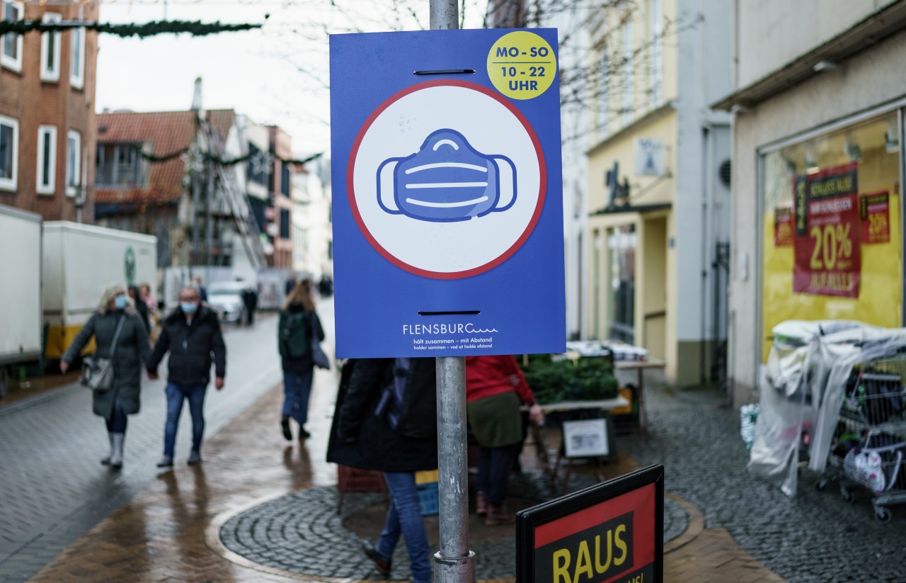 In Flensburg hielten sich viele Menschen erneut nicht an die Regeln.