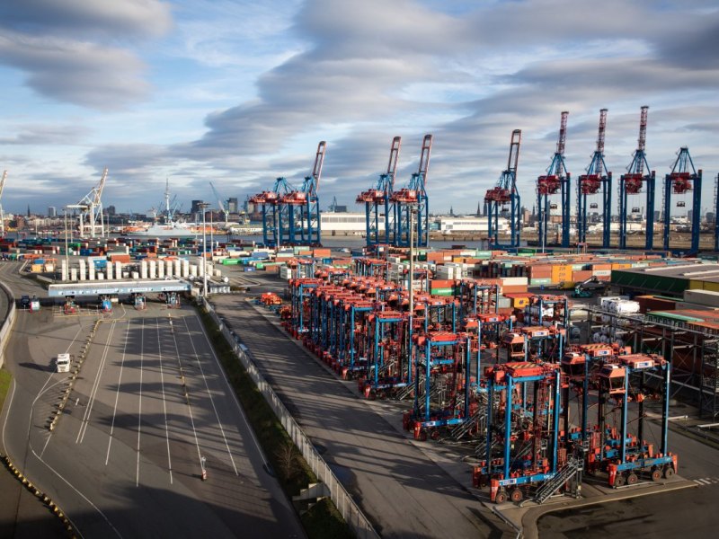 Hafen Hamburg HHLA Chefin Infektionswelle Waren Schiffe Container Corona Coronakrise