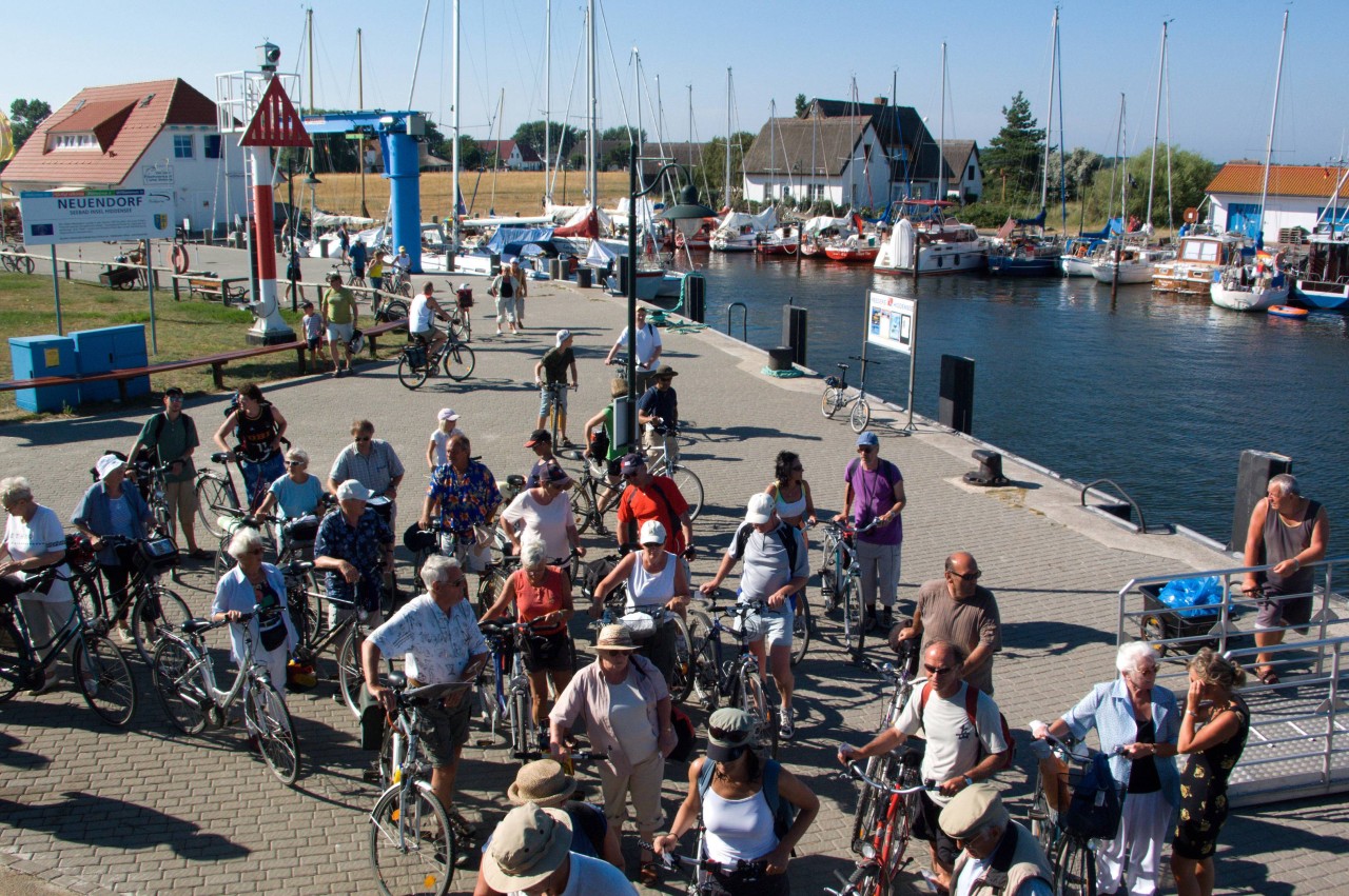Durch den geplanten Hafenausbau fürchten die Anwohner auf Hiddensee eine starke Zunahme des Tourismus. 