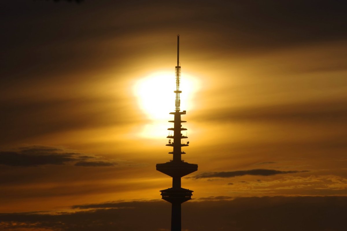 Hamburg Fernsehturm.jpg