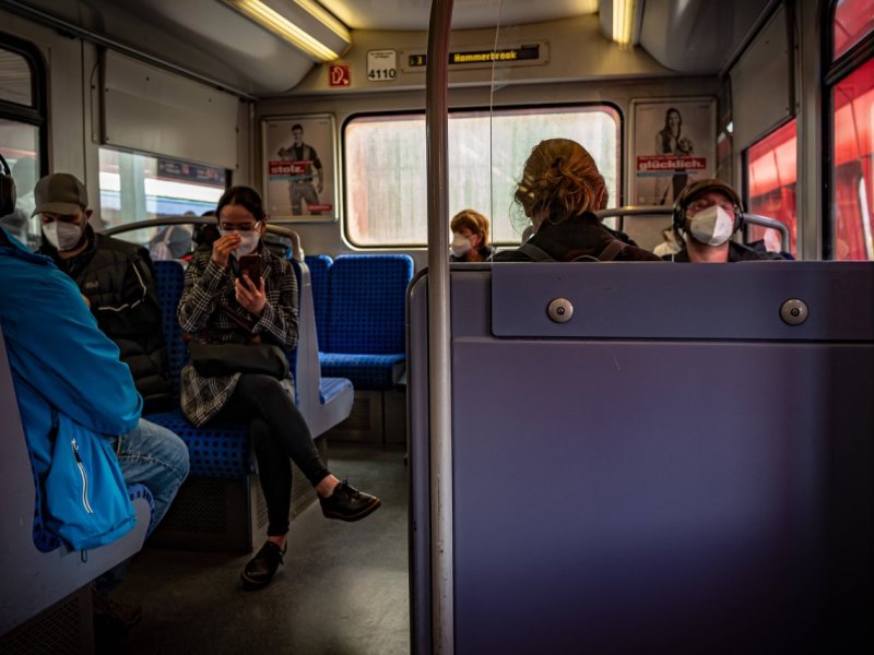 Hamburg HVV Kunden.jpg