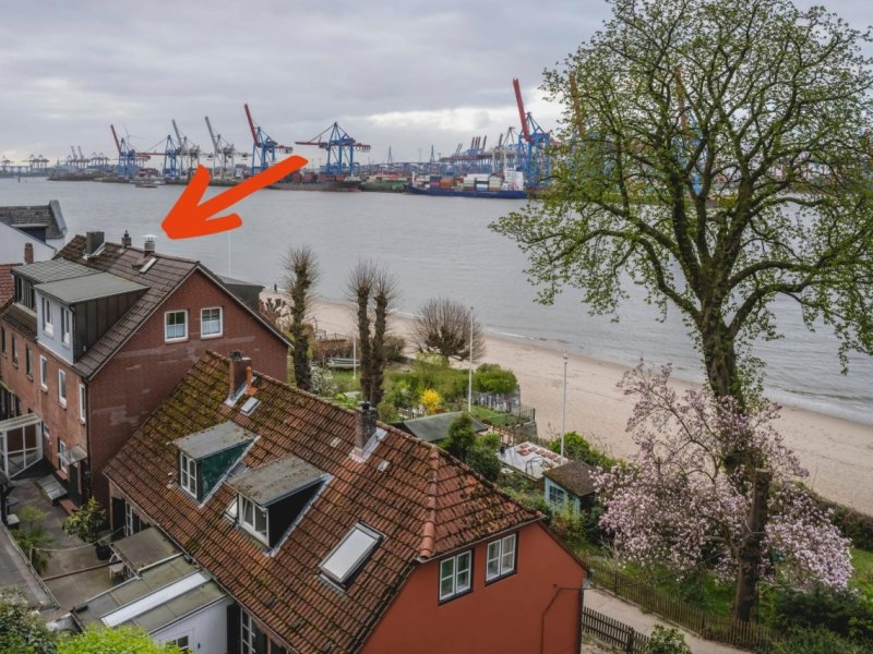 Hamburg Hafen Kaminofen.jpg