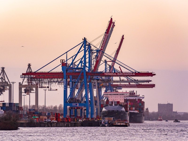 Hamburg Hafen Zukunft.jpg