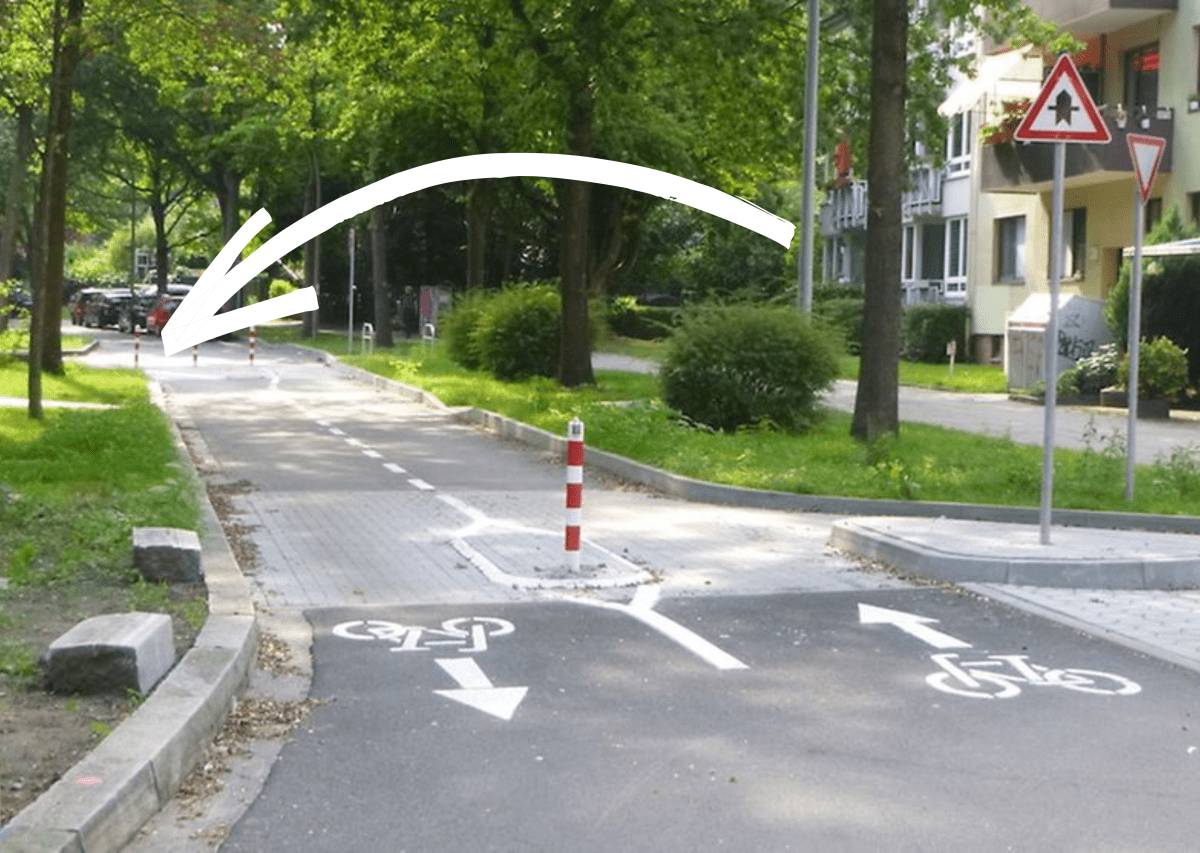 Hamburg Harburg Fahrradstraße.png