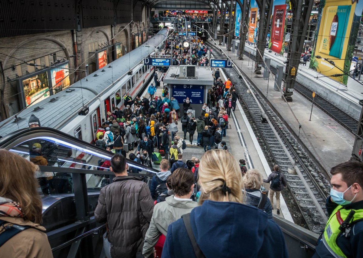 Hamburg Hauptbahnhof.jpg