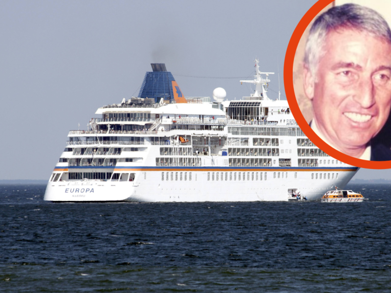 Hamburg Kai Wünsche MS Europa.png