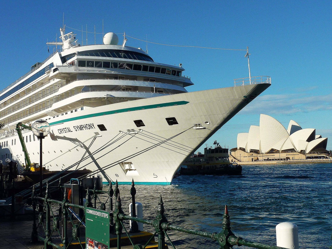 Die Crystal Symphony.