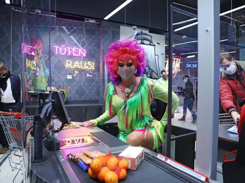Hamburg Olivia Jones Reeperbahn.jpg