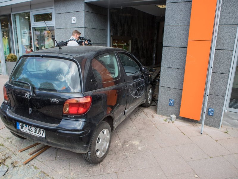 Hamburg Rentner Arztpraxis Waitzstraße Othmarschen
