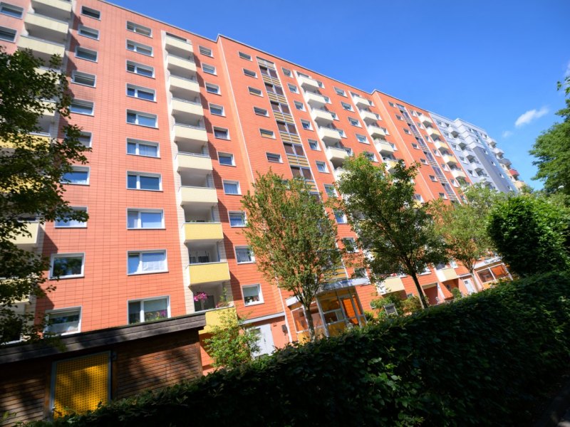 Hamburg Steilshoop Plattenbauten.jpg