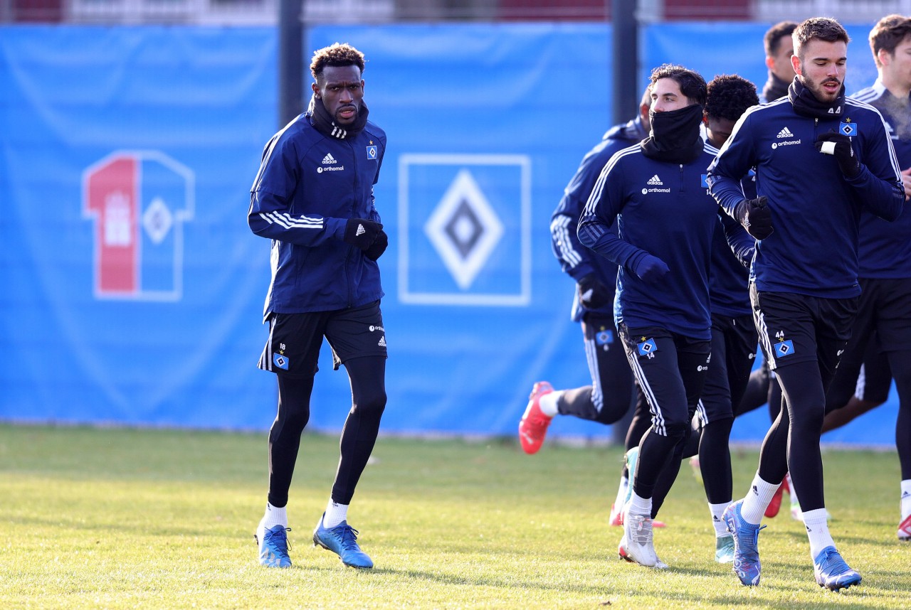 Bakery Jatta nahm wieder am Training des Hamburger SV teil.