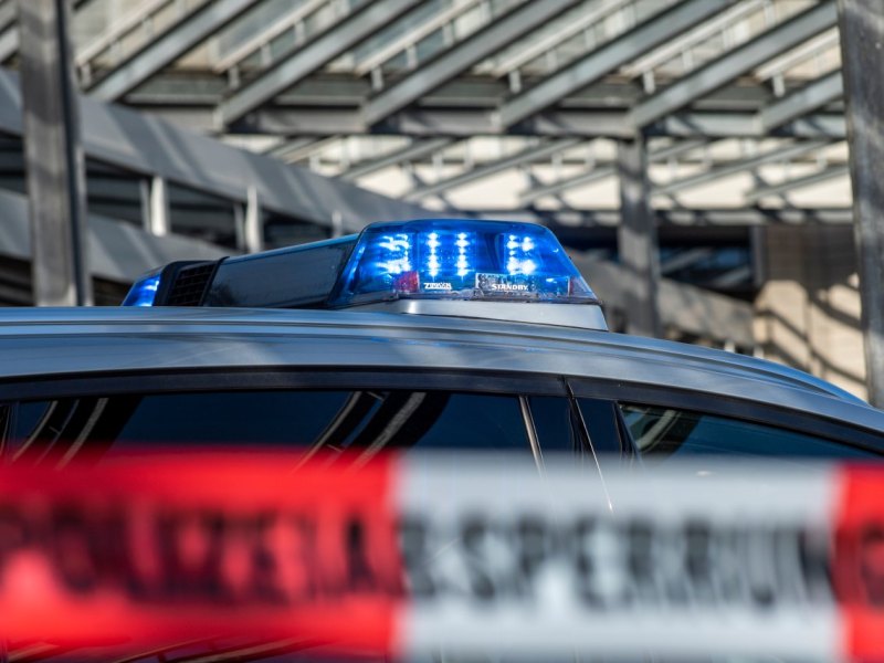 Kiel Polizei Drogeriemarkt Messer Angriff Mettenhof