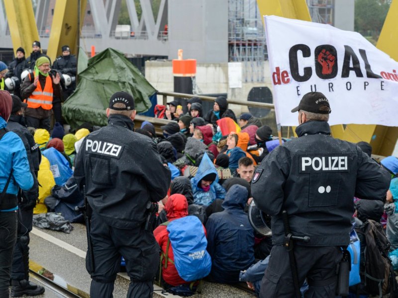 Kohlekraftwerk in Hamburg-Moorburg Demo.jpg