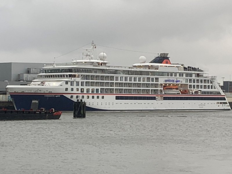 Kreuzfahrt Dampfer.JPG