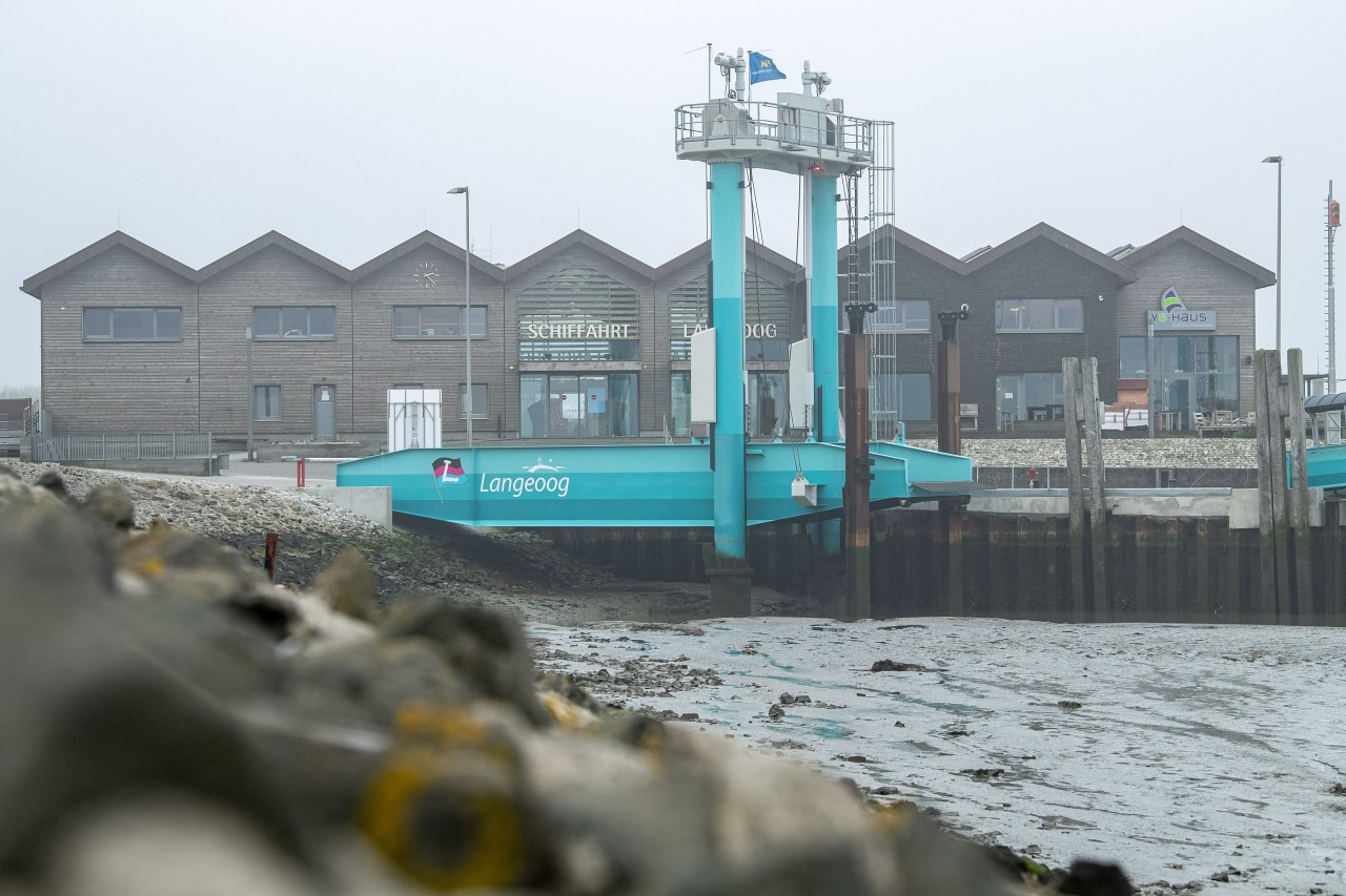 Die unbrauchbare Brücke von Langeoog.