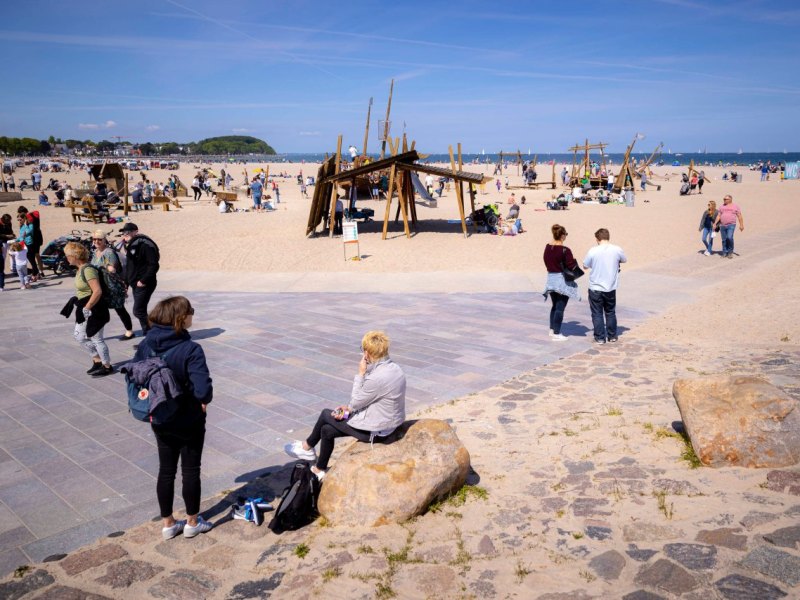 Lübeck Travemünde Ostsee Toiletten Lounge Bar Beach Öffentlich Klo Urlaub Spielplatz Strand