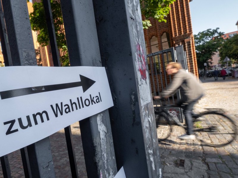 Lübeck Wahllokal.jpg