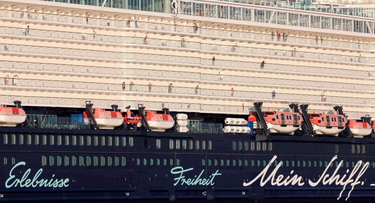 Mein Schiff 2 Kreuzfahrt.jpg