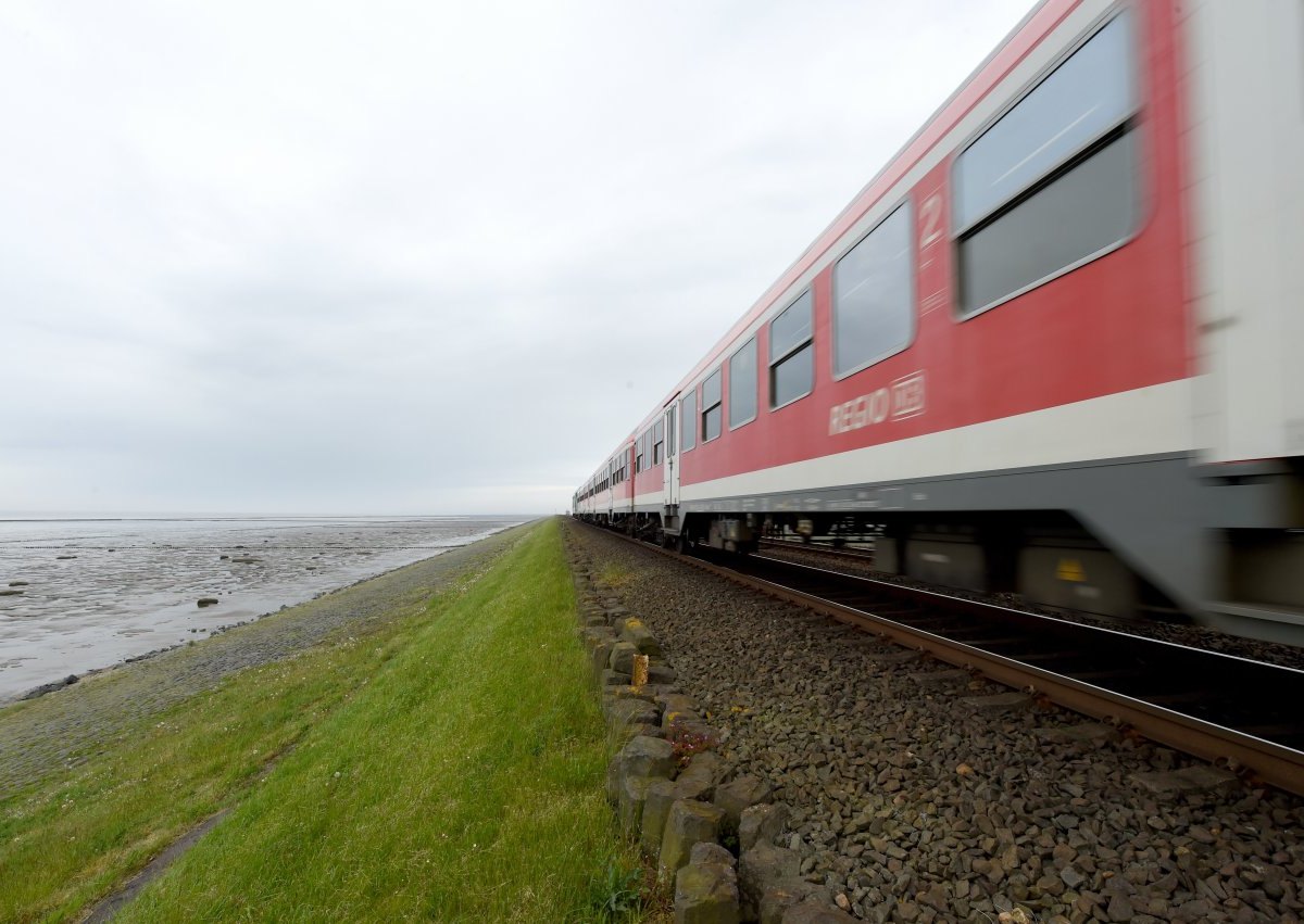 Ostsee_DeutscheBahn_.jpg