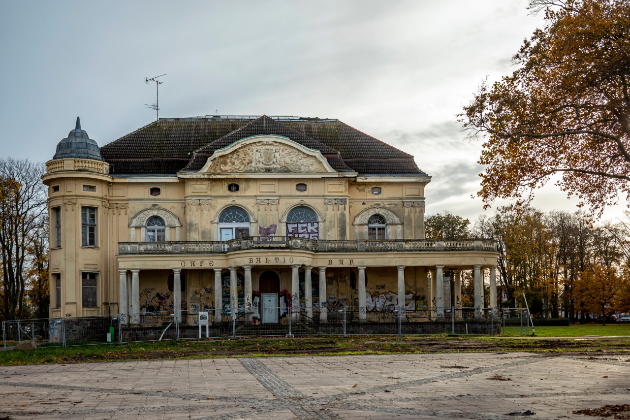 Die Villa Baltic an der Ostsee ist schon lange dem Verfall ausgesetzt – das soll sich nun ändern.