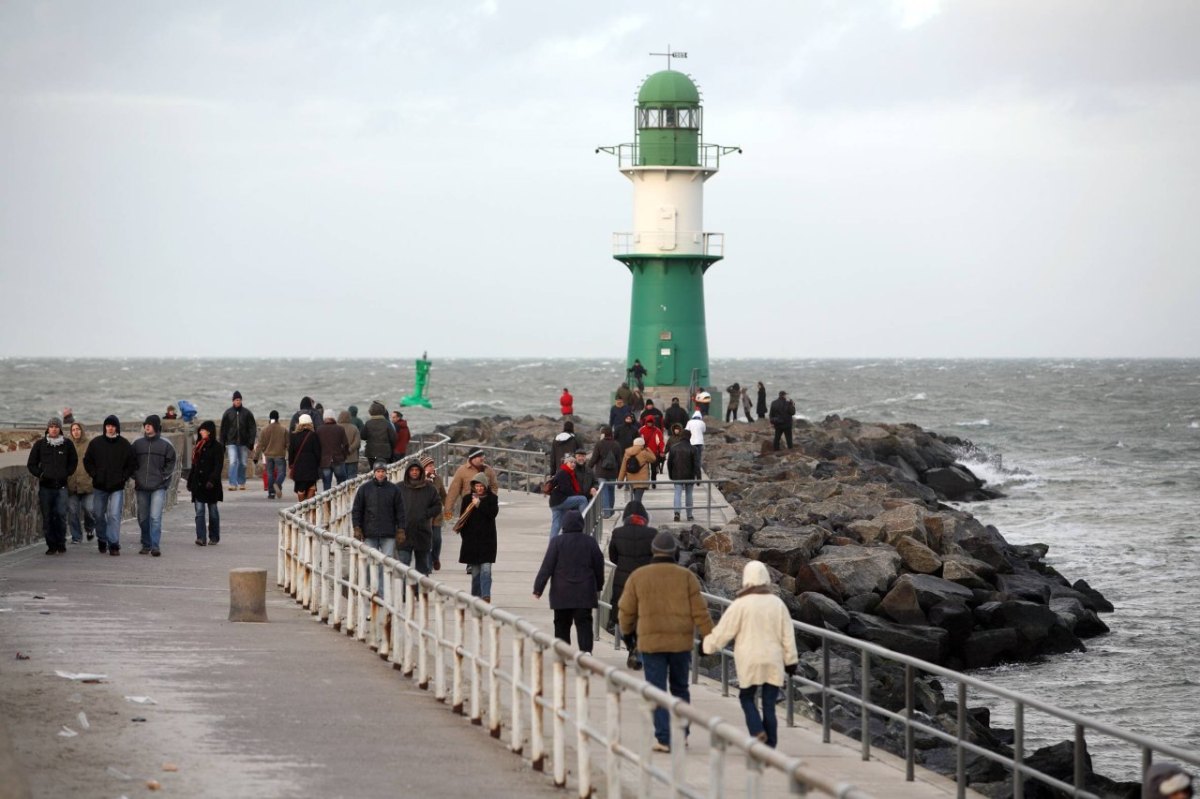 Ostsee Warnemünde Attacke.jpg