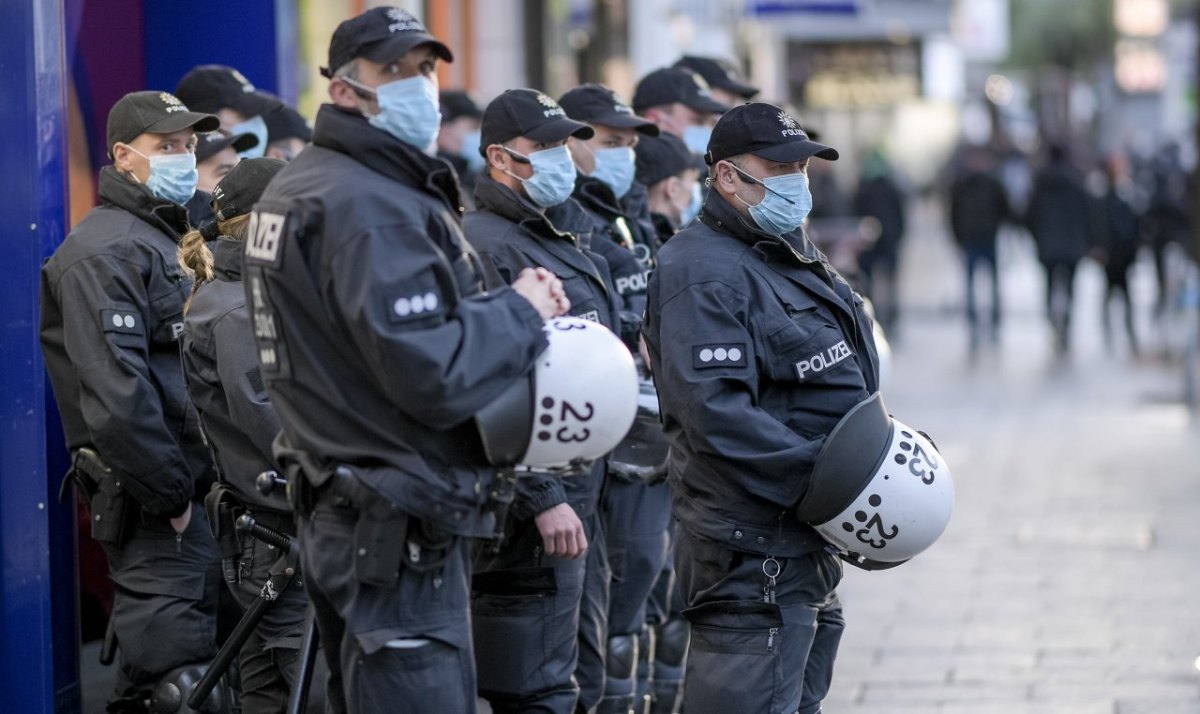 Polizei Hamburg.jpg