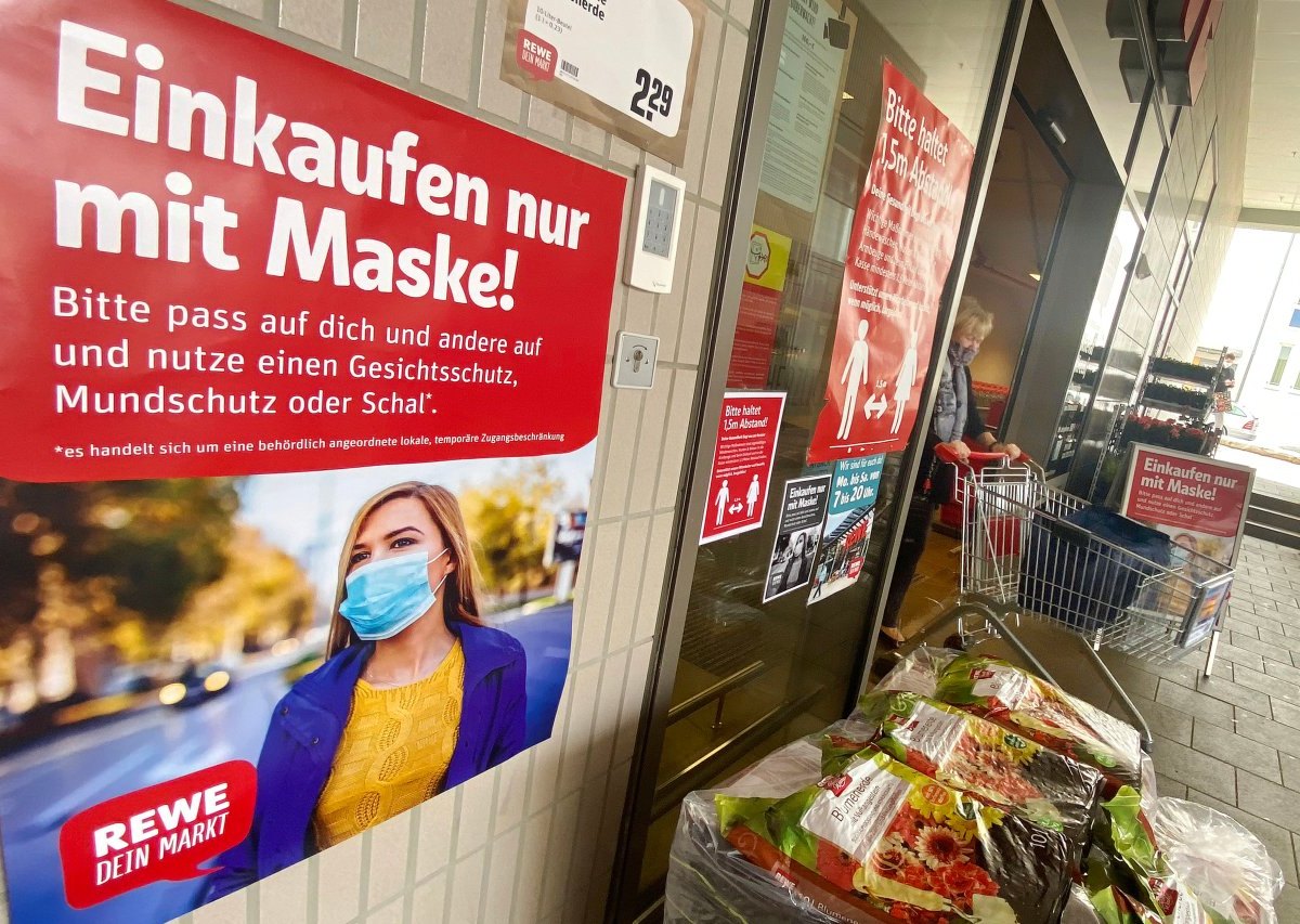 Rewe Rostock Polizei Einkaufsmarkt Dezember Markt Mecklenburg-Vorpommern Tatverdächtiger Corona
