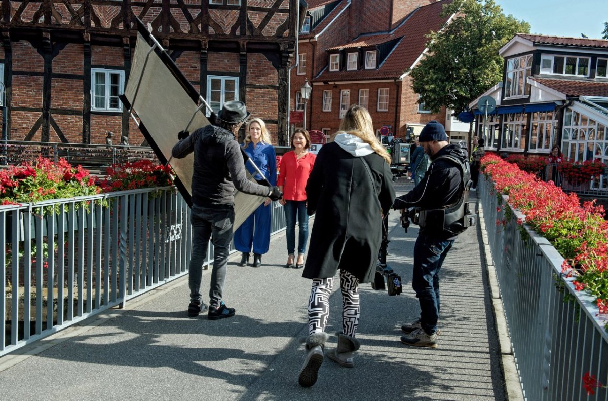 Rote Rosen Lüneburg Dreharbeiten neue Staffel Judith Sehrbrock Tatjana Petrenko Herbert Schäfer Jana Hora-Goosmann Mona Herzberg