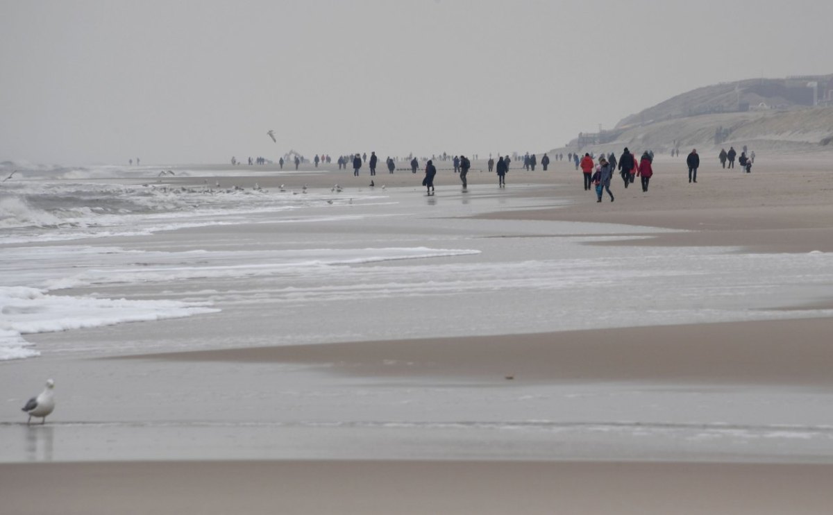 Sylt sturm urlaub herbst wetter regen Strand Nordsee Insel Sonne