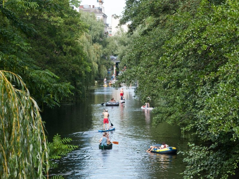 Wetter in Hamburg Isebekkanal.jpg