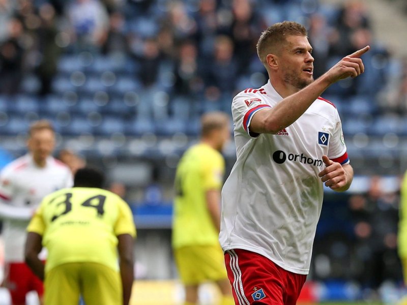 hsv-st. pauli-live.jpg