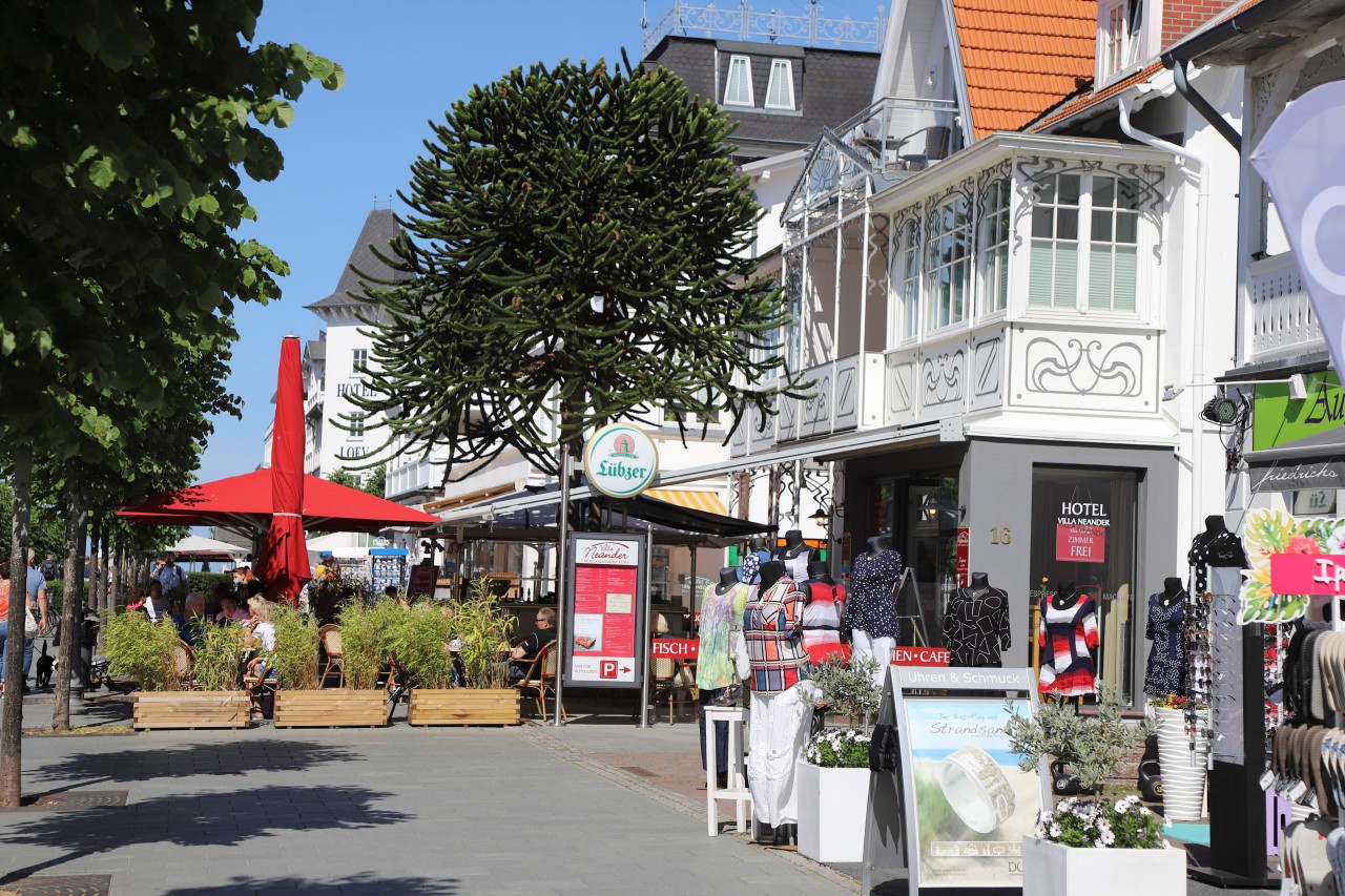 Ein Urlauber beschwert sich über die angeblich hohen Preise auf Rügen.