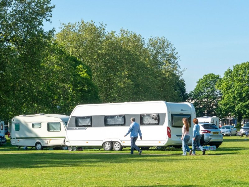 Camping Traum Familie.jpg