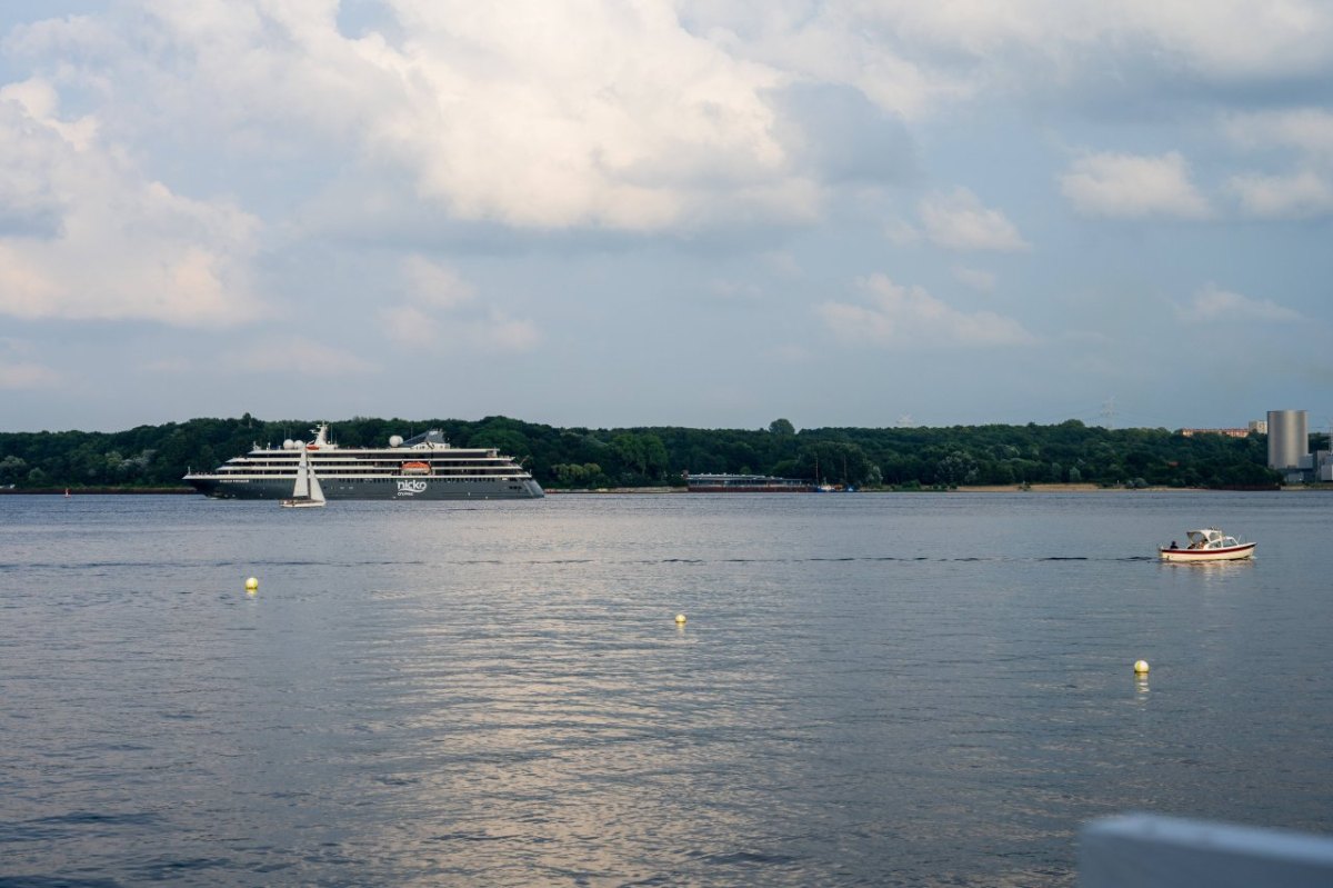 Hamburg Corona auf Kreuzfahrt Schiff Kreuzfahrtterminal Gesundheitsbehörde Sylt crew