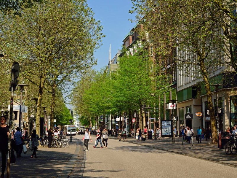 Hamburg: Die Mönckebergstraße .jpg
