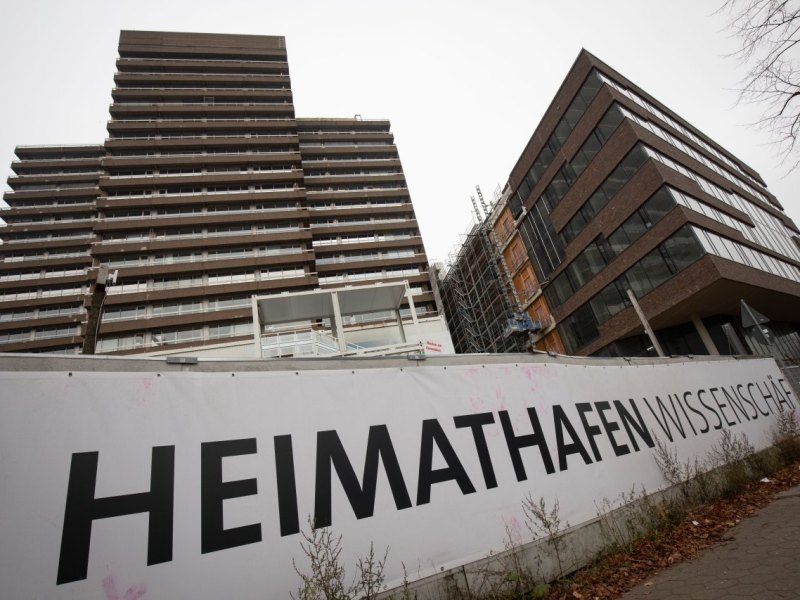 Hamburg Neubau Uni Schlump Haus der Erde Studenten Senat Katharina Fegebank