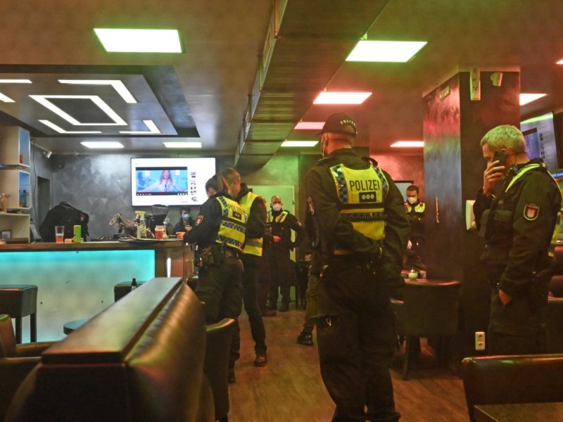 Hamburg Polizei Harburg Razzia.JPG
