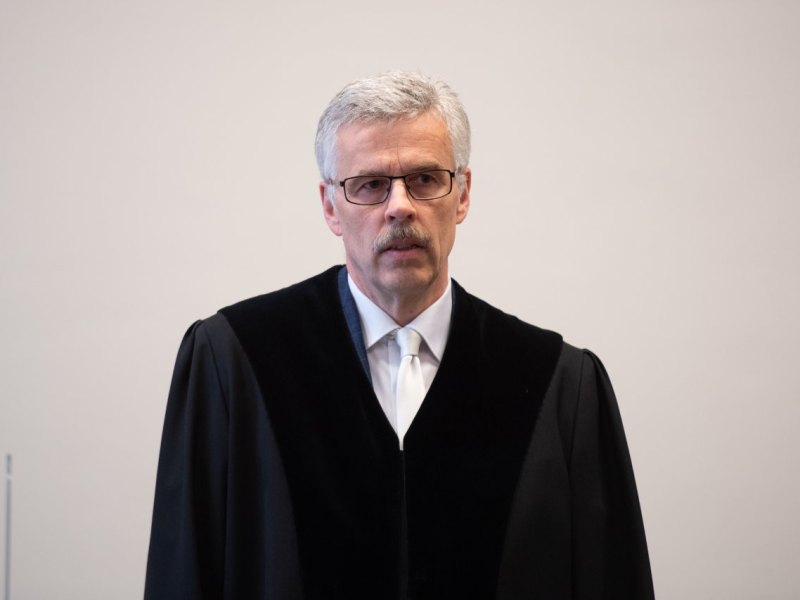 Hamburg Prozess IS Richter Denis Cuspert Deso Dogg.jpg