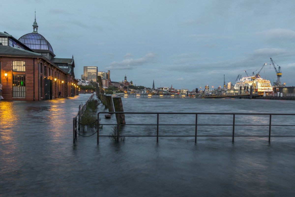 Hamburg Sturmflut.jpg