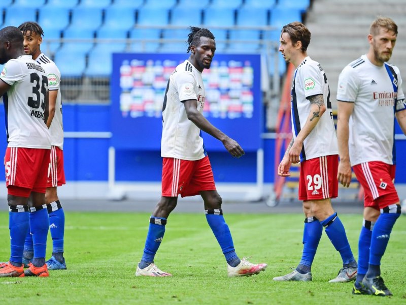 Hamburger SV hsv aufstieg drama kader umbruch verträge leihen hecking