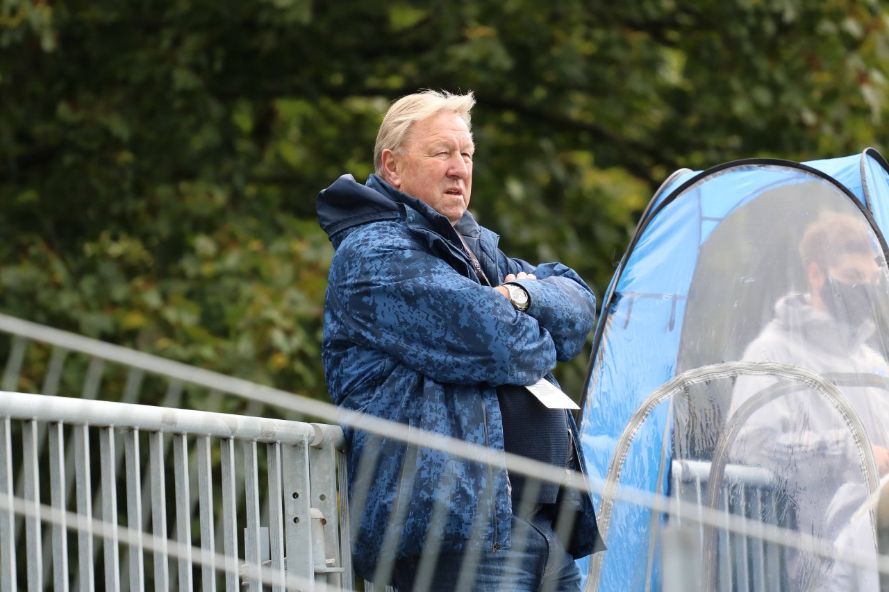 Plötzlich für den Cheftrainer-Posten beim HSV ins Gespräch gebracht: Horst Hrubesch.