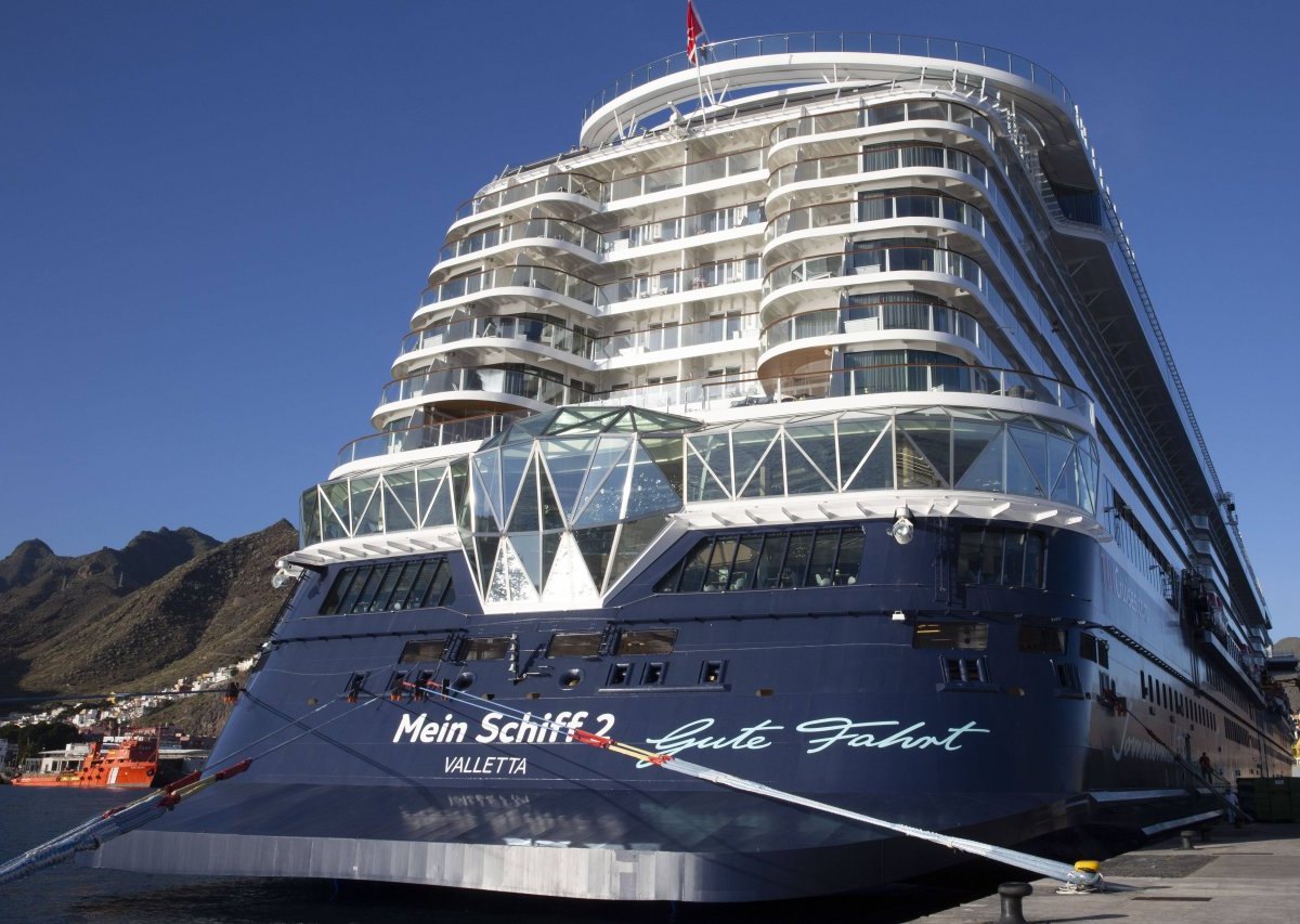 Mein Schiff 2.jpg